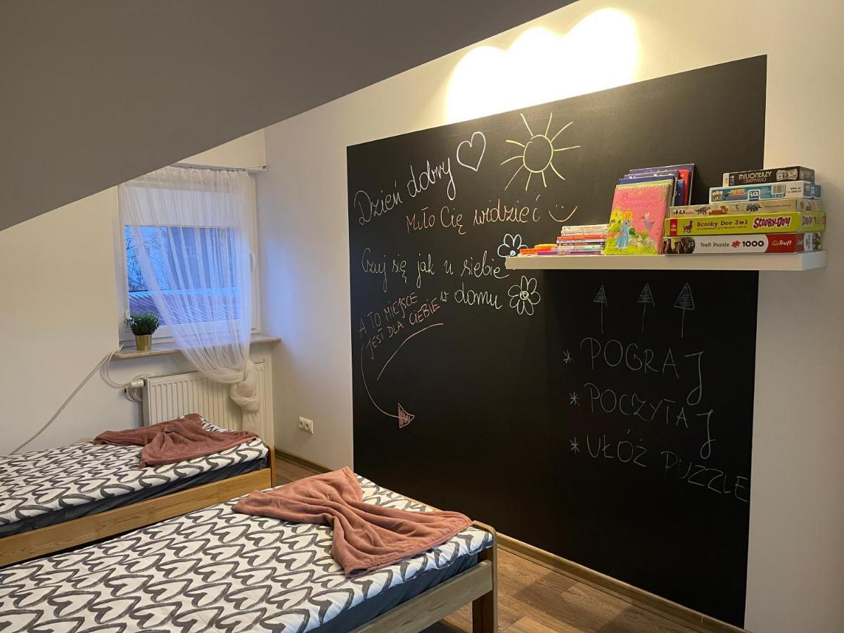 Apartament Rodzinny Ostrowiec Sw Ostrowiec Świętokrzyski Εξωτερικό φωτογραφία