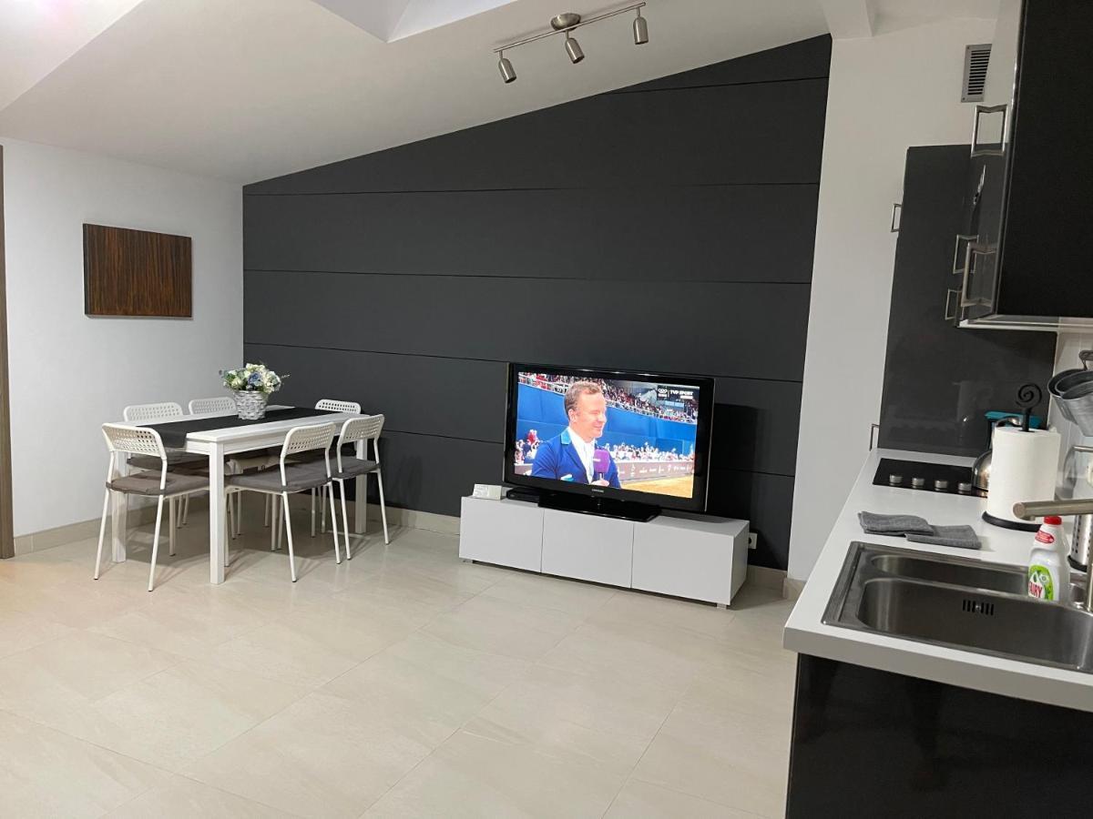 Apartament Rodzinny Ostrowiec Sw Ostrowiec Świętokrzyski Εξωτερικό φωτογραφία