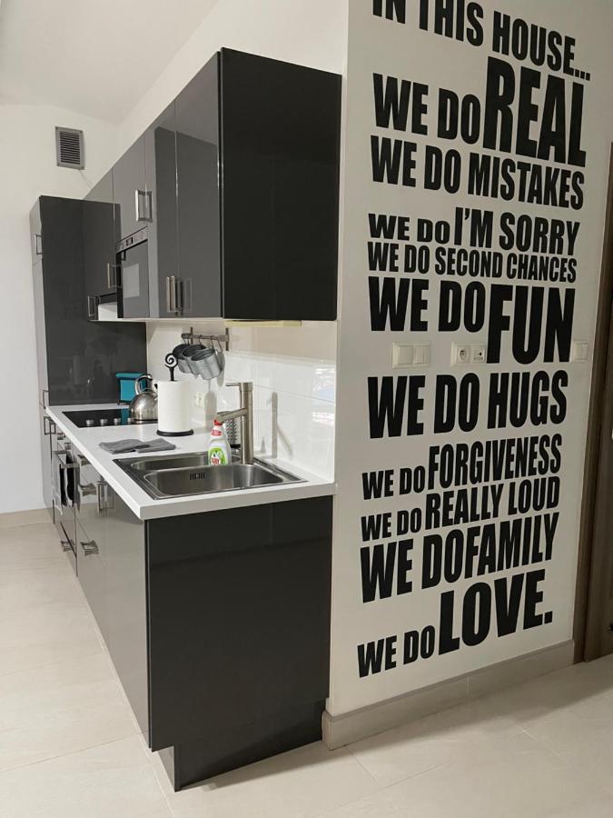 Apartament Rodzinny Ostrowiec Sw Ostrowiec Świętokrzyski Εξωτερικό φωτογραφία